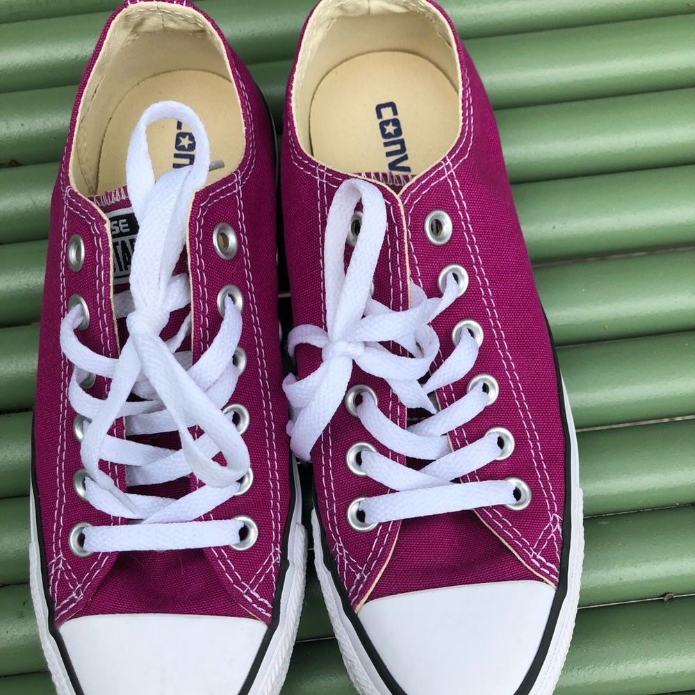 Magenta Converse